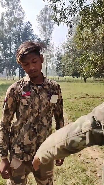salute Indian army 🇮🇳🇮🇳 hamare desh ka veer jawan Shahid ho gya 🥺🇮🇳 #indianarmy viral short video смотреть онлайн