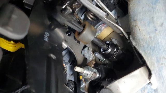 KIA Ceed JD 2012 1.6 CRDi 128hp - hard do shift gears / biegi ciężko wchodzą смотреть онлайн