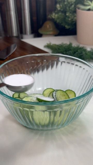 Easy cucumber yogurt salad Recipe смотреть онлайн