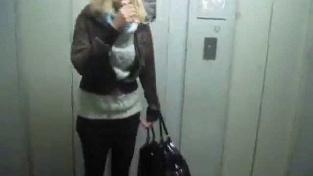 Девка ржет как утка.mp4 смотреть онлайн