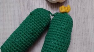 Связать огурец крючком. Вязаные овощи.