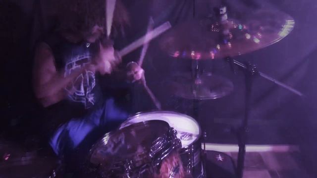 Machine Gun Kelly: The Gunner Cover смотреть онлайн