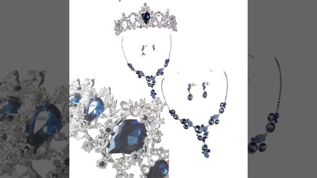 Blue Vintage Three Piece Silver Plated Tiara смотреть онлайн