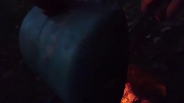 жарим маршмеллоу и мясо на кастре смотреть онлайн