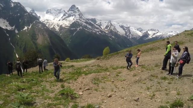 Пародия на работу видеографов смотреть онлайн