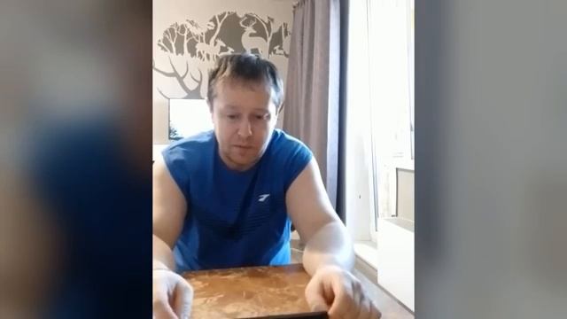 Нищеброд в своей стране, но я же работаю на заводе.  Моя история