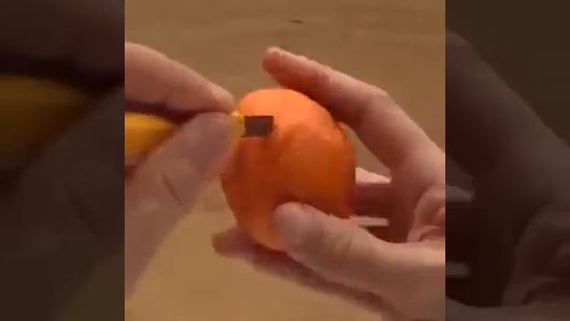 фигуры из кожуры мандарина ( видео не мое ) смотреть онлайн
