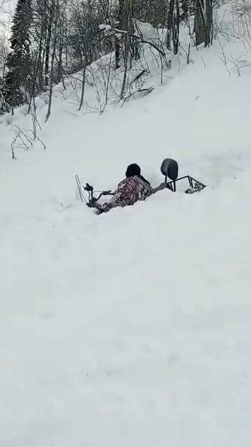Видео о том как тонут даже бураны в снегах Кузбасса! смотреть онлайн
