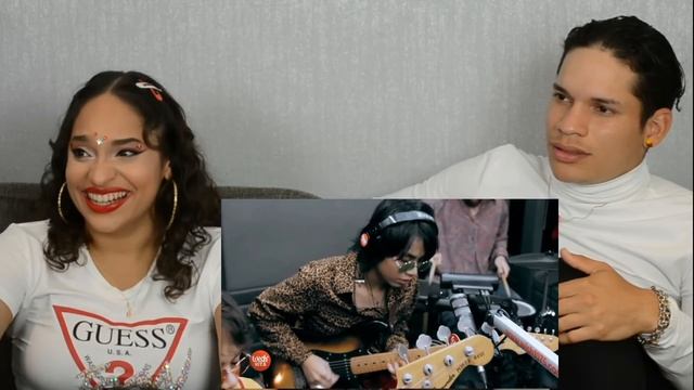 Latinos react to IV of Spades perform "Mundo" LIVE on Wish 107.5 Bus | FIRST TIME REACTION смотреть онлайн