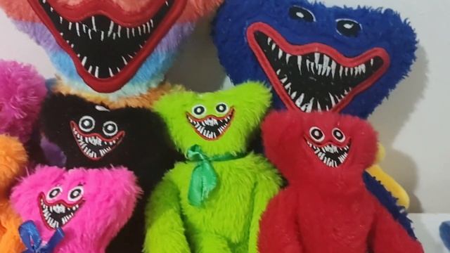 Família do Huggy Wuggy, Rainbow Huggy (Huggy Arco-Íris) e os mini Huggies TODOS JUNTOS #huggywuggy смотреть онлайн