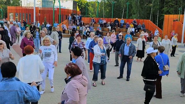 Сергеич Арзамасский - 26.05.2024 г. Ретро-час часть 2 смотреть онлайн