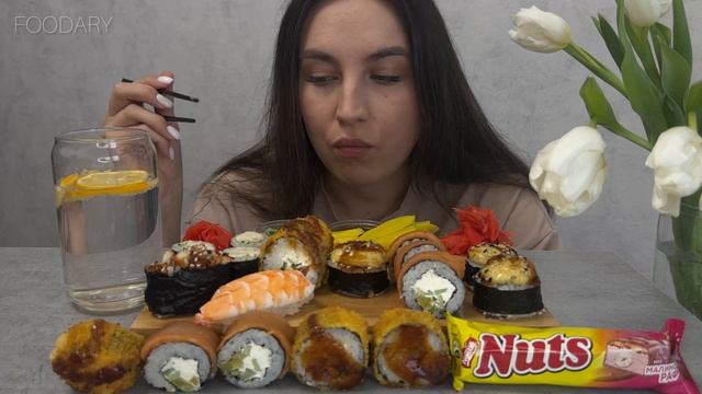 MUKBANG | РОЛЛЫ СУШИ ROLLS ROLL | празднуете 14 февраля ? История подписчицы - ЧБД смотреть онлайн