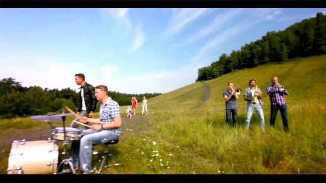 Maarten Cox - Leuker met twee смотреть онлайн