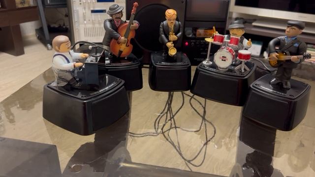 Kenwoоd Deskop Jam смотреть онлайн