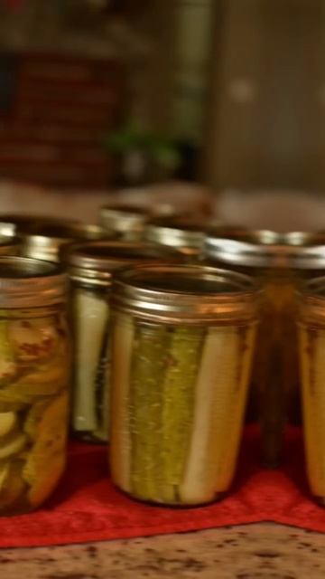 It has been a productive summer in the garden and kitchen | canning & pickling our summer harvests! смотреть онлайн