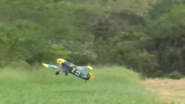 Despegue Inicial Messerschmitt BF 109E смотреть онлайн