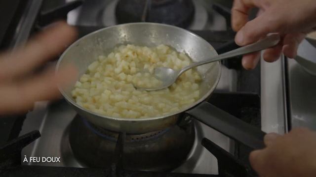 Risotto de céleri, œuf frit смотреть онлайн