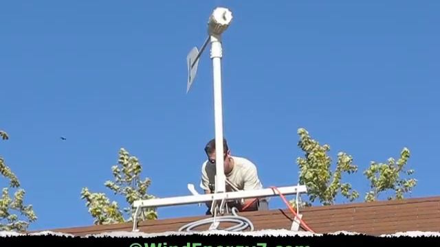 Rooftop Wind Turbines on Home смотреть онлайн