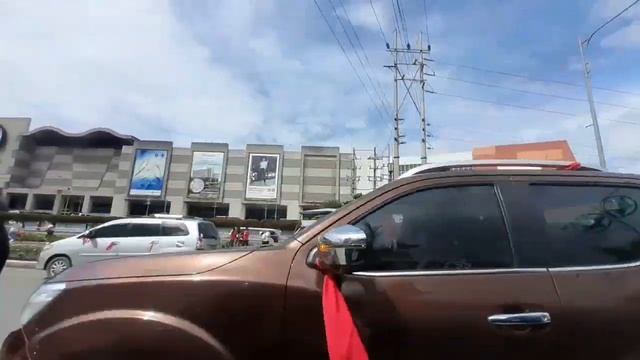 Iloilo City in Pink: Caravan for VP Leni Robredo смотреть онлайн