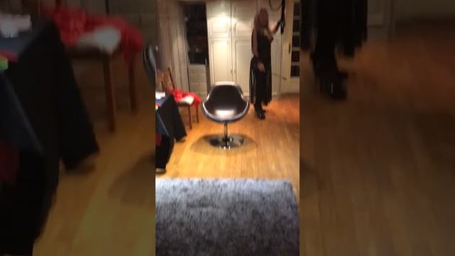 Soirée Privée Tgirls Tour Eiffel смотреть онлайн