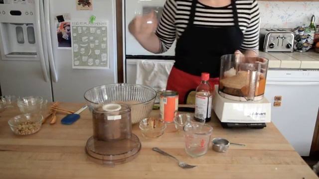 Pumpkin Banana Nut Bread! смотреть онлайн