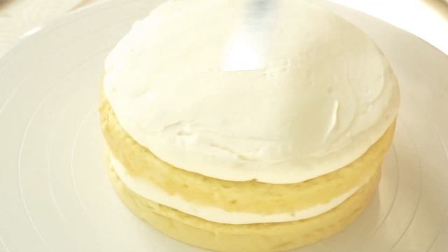 촉촉하고 상큼한 블루베리 생크림 케이크 ㅣ블루베리 콩포트ㅣBlueberry cake Recipe смотреть онлайн