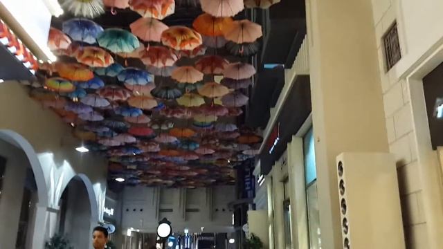 The Village in Dubai mall 2016 смотреть онлайн