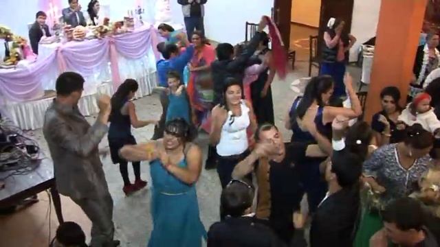 цыганская свадьба Джони и Малина 1 серия,4часть смотреть онлайн