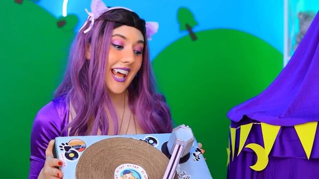 Меня удочерили КэтНеп и ДогДей! Poppy Playtime Chapter 3! смотреть онлайн