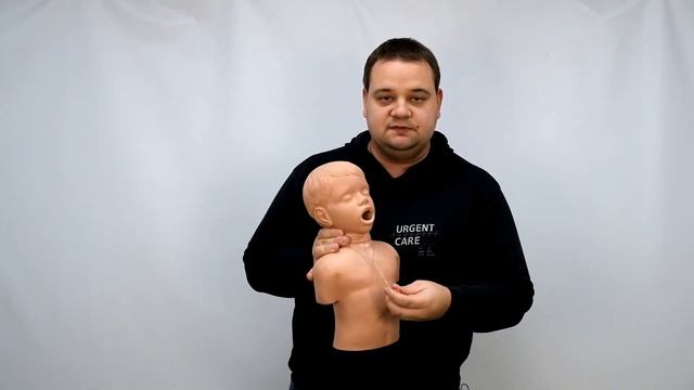 Первая помощь: подавился ребенок старше 2х лет смотреть онлайн