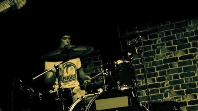 The Monster Is Gone (2010) смотреть онлайн