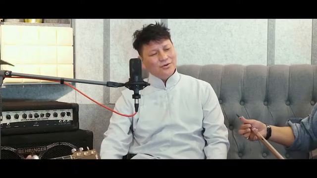 Би Монгол Хүн дуу смотреть онлайн
