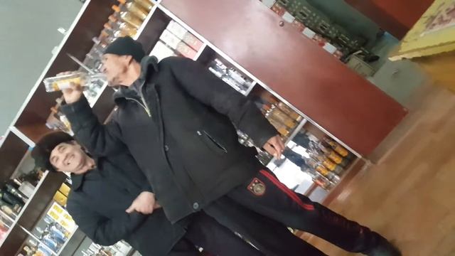 Кизилтепа мардлари гап йо лекин арокни бир кутаришда 😯😯😯 смотреть онлайн