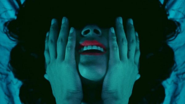 Мертвая сущность (2024) / The Dead Thing