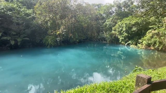 E37: Rio Celeste Waterfall, Azul Laguna, and Rio Celeste y Los Teñideros смотреть онлайн