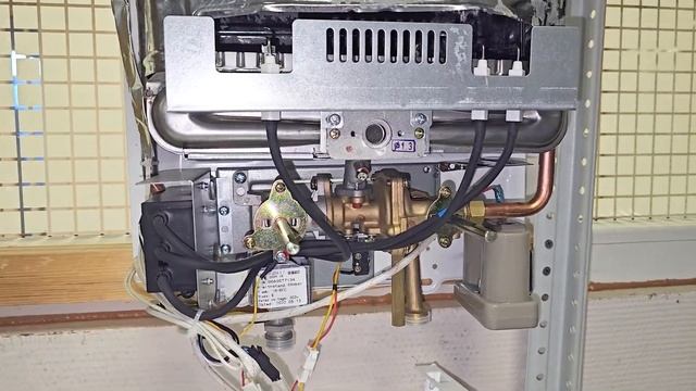 Как выбрать газовую колонку? Полезные советы ОТ МАСТЕРА С ОПЫТОМ 16 ЛЕТ #сантехника #котлы смотреть онлайн