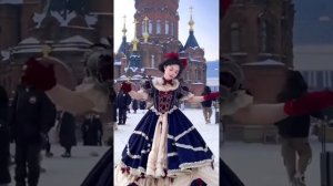 Barbin.ili (芭比) МЕГА популярная Танцовщица в Китайском Тик Ток (Douyin)