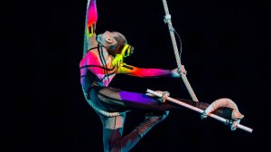 Мария Сметанова - воздушная гимнастка на трапеции