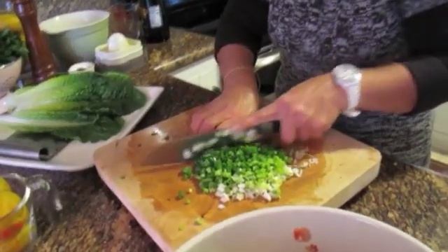 Best Vegan Lebanese Tabbouleh Recipe (Tabouleh, Tabouli) - Flora's Mediterranean Kitchen смотреть онлайн