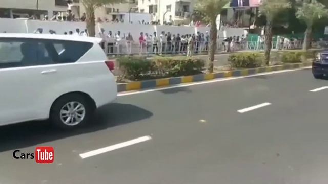 Here is the official convoy of @ realdonaldtrump #supercarindia#cadillac#carlifestyle#india смотреть онлайн