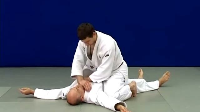 Квалификационные требования в Дзюдо для аттестации на зелёный пояс ( 3-й кю )