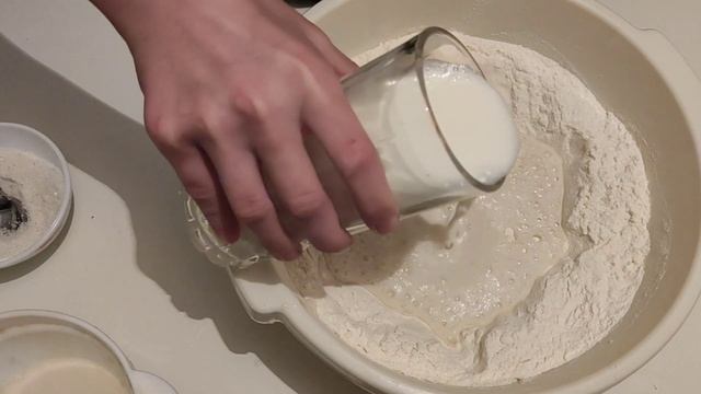 ГОТОВИМ ПИРОЖКИ С КАРТОШКОЙ смотреть онлайн