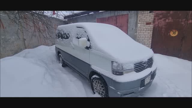 Дизель в мороз. Ниссан Эльгранд 1997 года выпуска.