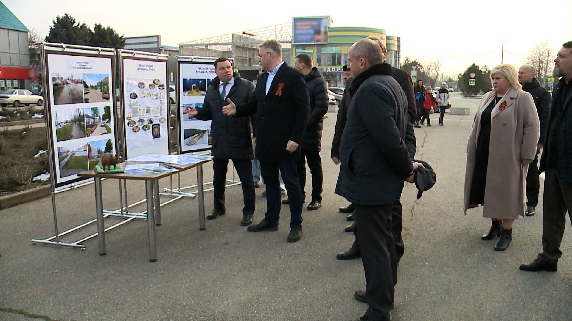 В Советском округе реализуются несколько национальных проектов. смотреть онлайн