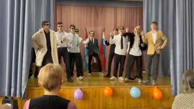 💥 ПАРНИ 💥10"А" МБОУ Школы √5 г.САМАРЫ❤️🔥 поздравляют учителей с праздником 8 Марта!!!💘🌹💐🏵️💮🌸 💝💖💞🥰 смотреть онлайн