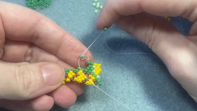 Змея МК кирпичное плетение