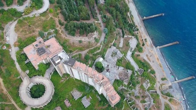 Самая большая заброшка ЮБК «Лазурный Берег» смотреть онлайн