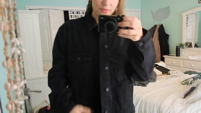 VLOGMAS DAY 7: mini try-on haul смотреть онлайн