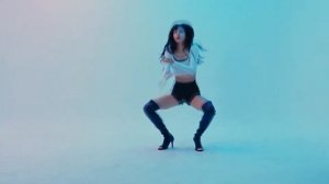 #Lisa sexy dance (slow version) 2020.04.20 #Lalisa #LILI's Film #3 #BLACKPINK