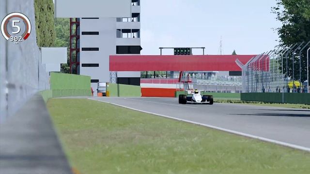 Toleman F1 1984 Ayrton Senna vs Ferrari FXX K EVO at Imola GP смотреть онлайн